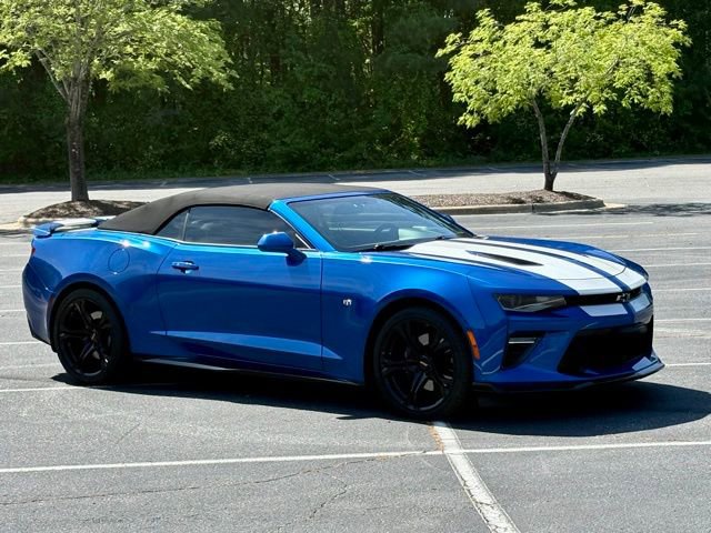 Used 2017 Chevrolet Camaro SS RWD image 10