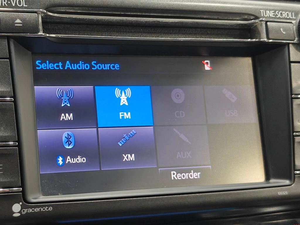 Used 2015 Toyota RAV4 XLE AWD/4WD image 28