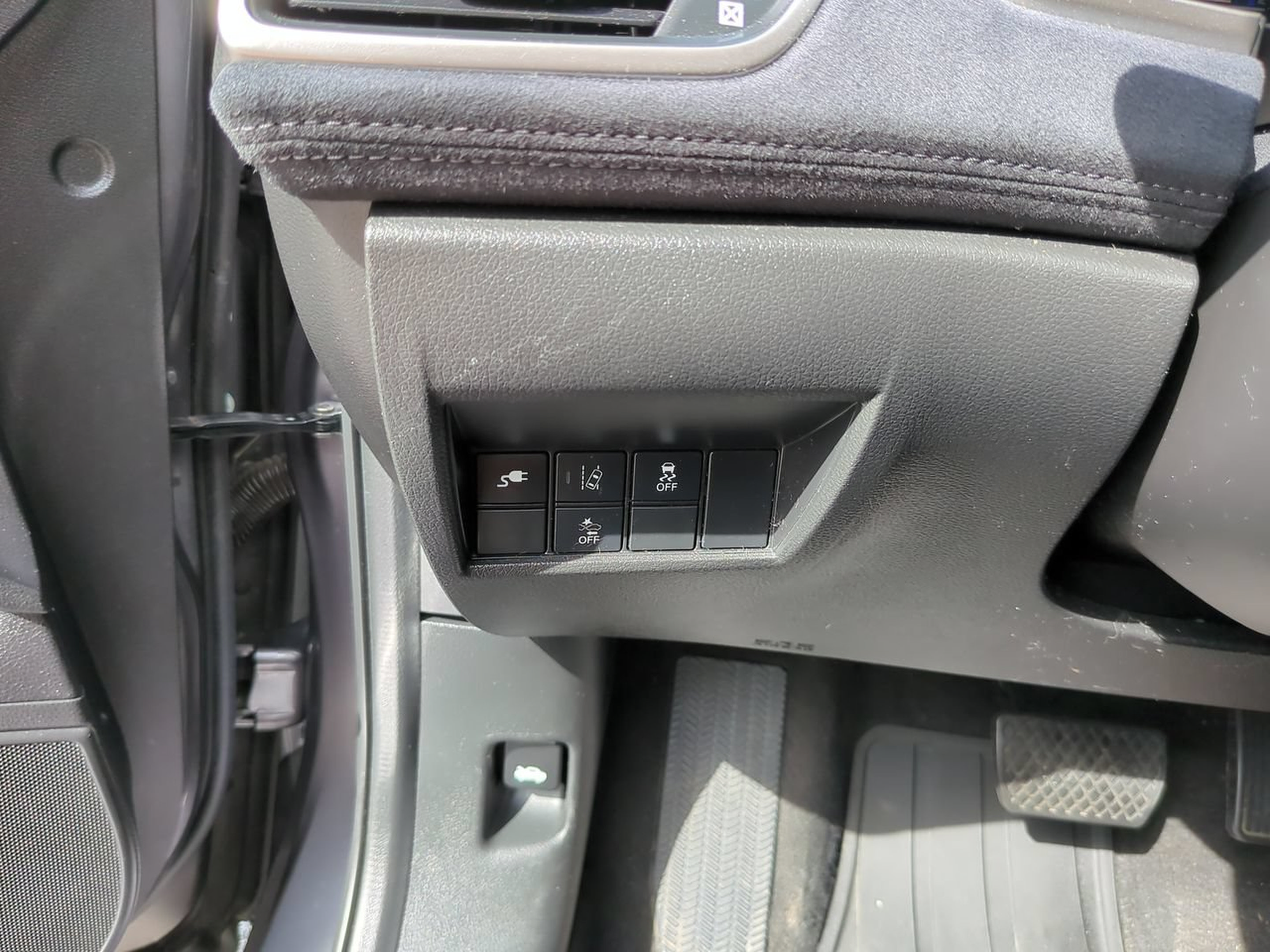 Certified 2018 Honda Clarity Touring image 14