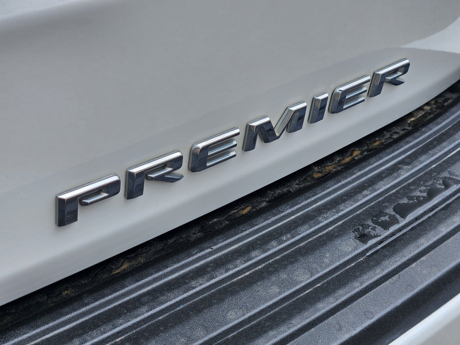 Used 2021 Chevrolet Tahoe Premier RWD image 29
