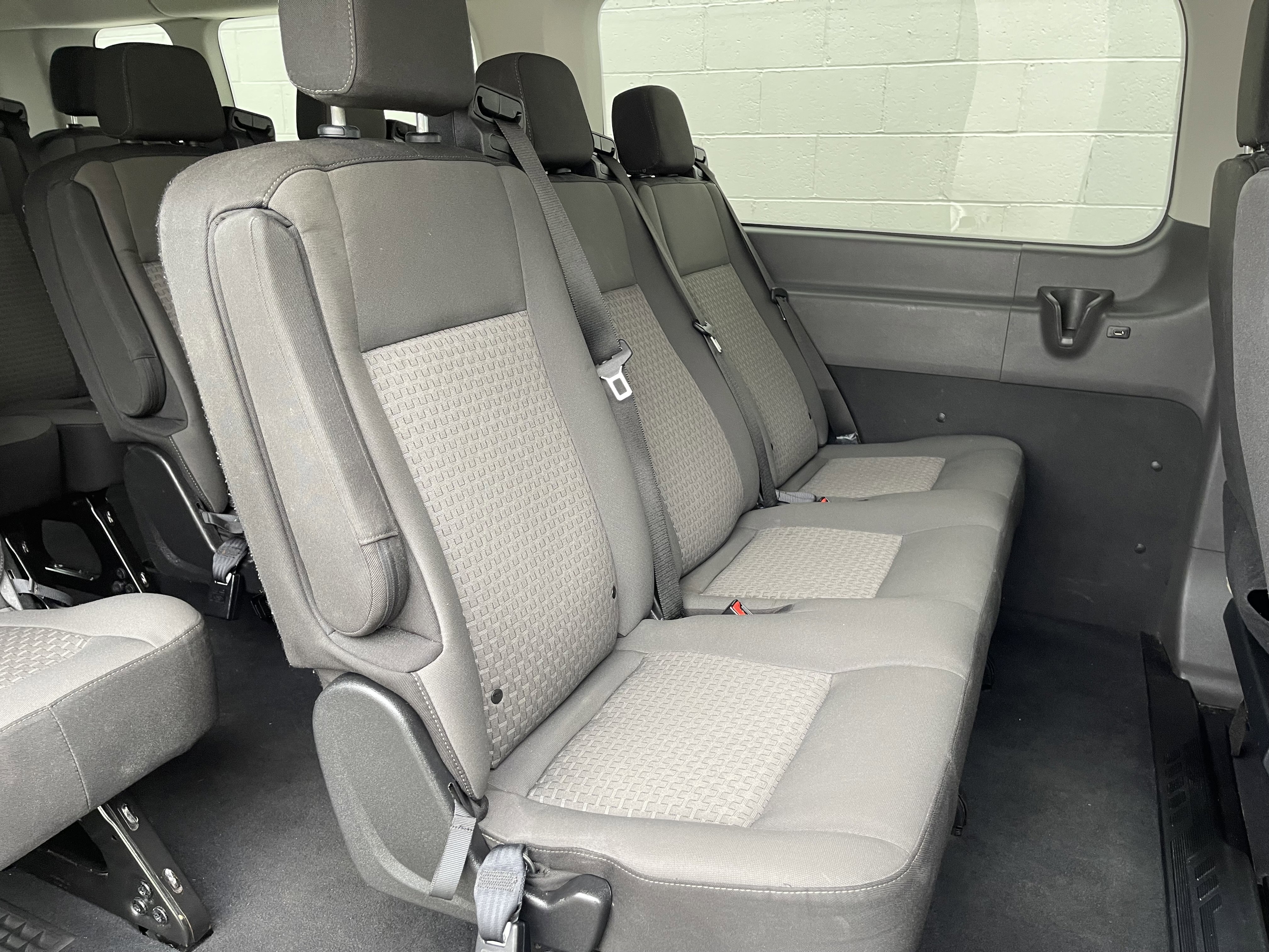 Used 2023 Ford Transit 350 XLT image 18