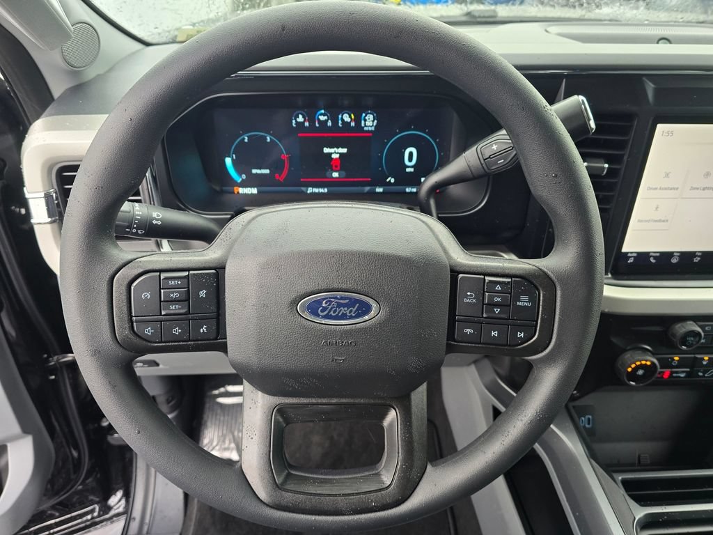 New 2026 Ford F250 XLT w/ XLT Premium Package AWD/4WD image 16