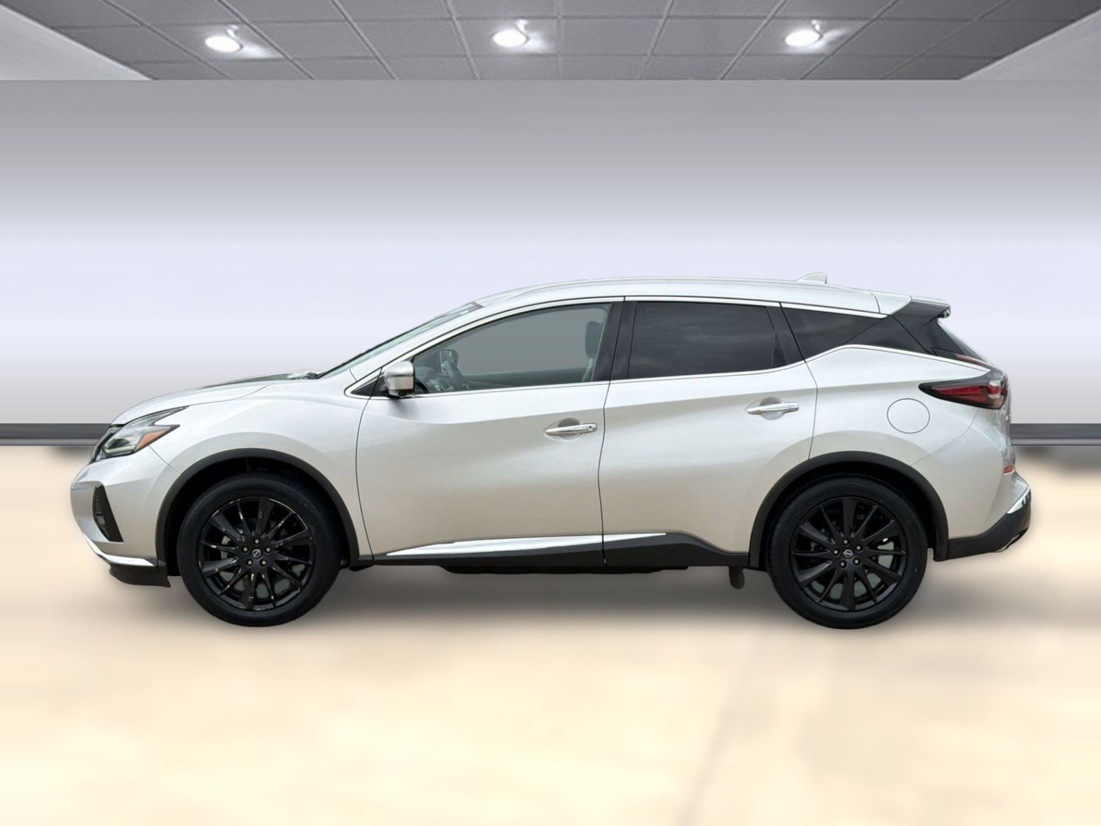 Used 2023 Nissan Murano SL image 2