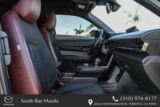 Certified 2023 MAZDA MX-30 Electric w/ Premium Plus Pkg image 17