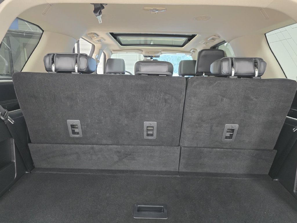 Used 2024 Ford Expedition XLT AWD/4WD image 37
