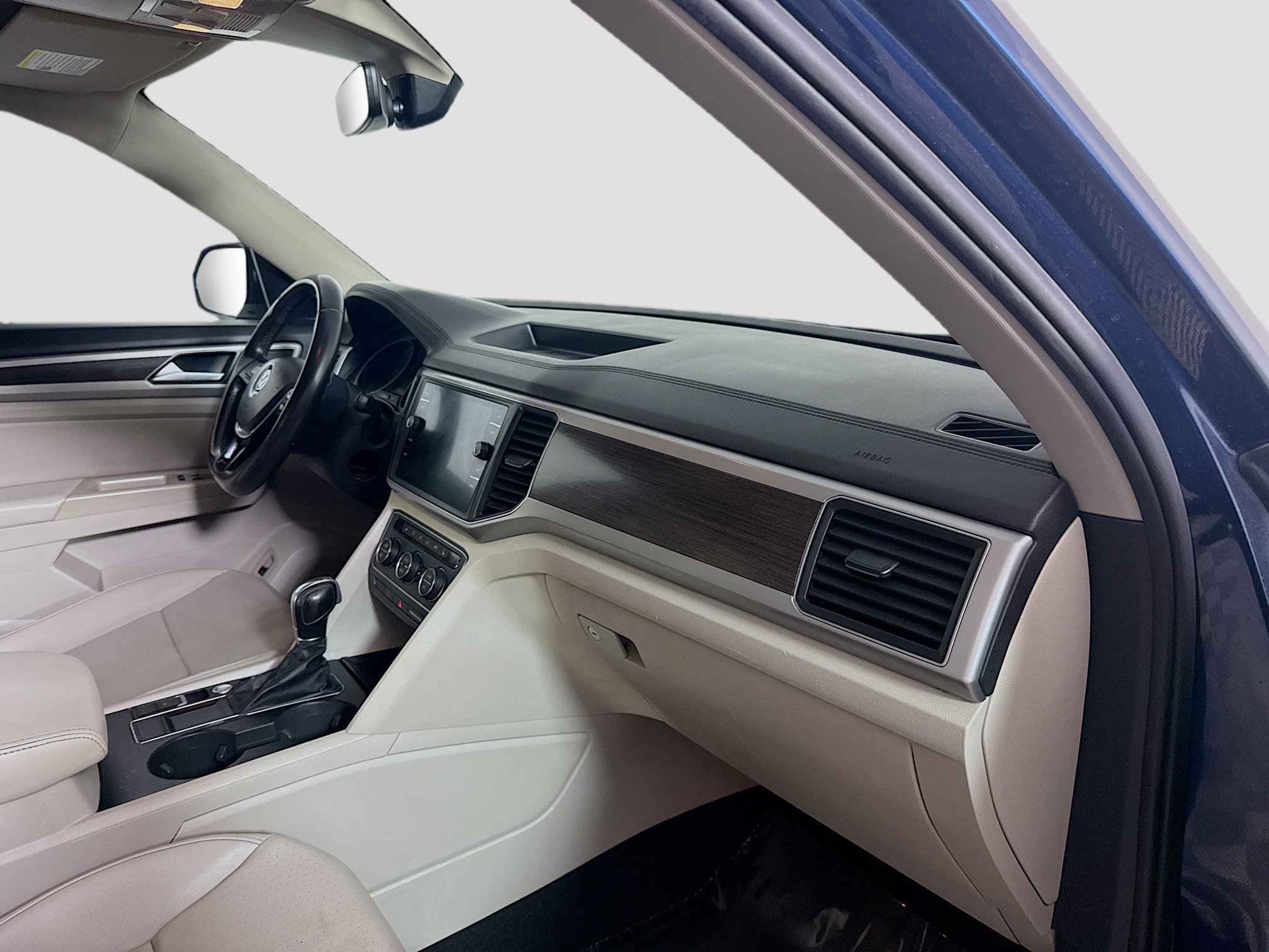 Used 2019 Volkswagen Atlas SE w/ Towing Package FWD image 29