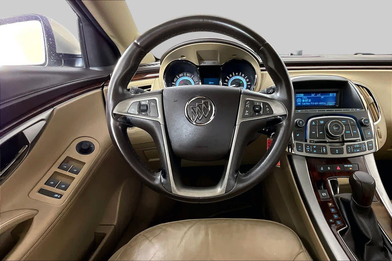 Used 2010 Buick LaCrosse CXL FWD image 5