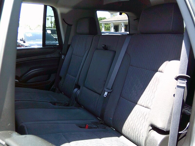 Used 2019 Chevrolet Tahoe LS RWD image 11
