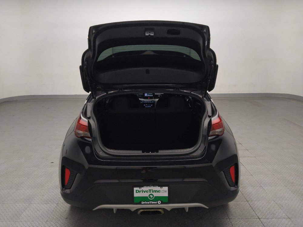 Used 2020 Hyundai Veloster 2.0 FWD image 29