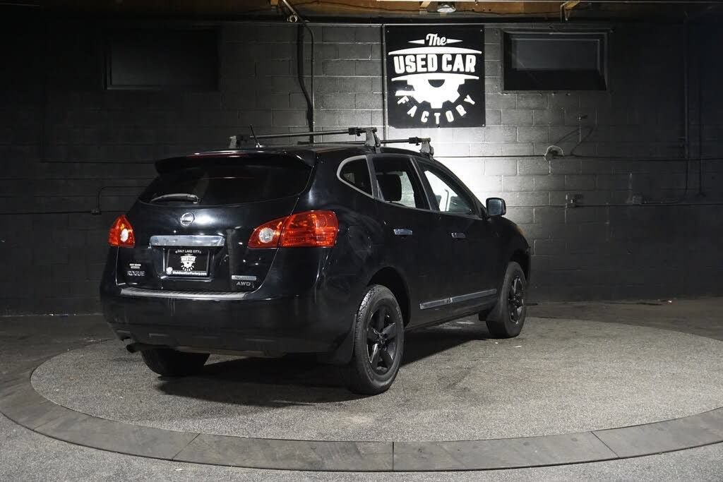 Used 2013 Nissan Rogue S w/ Special Edition Pkg AWD/4WD image 6