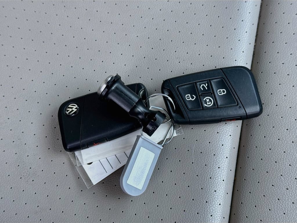 Used 2018 Volkswagen Atlas SE AWD/4WD image 35