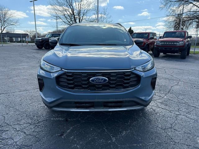 New 2025 Ford Escape ST-Line w/ Equipment Group 301A FWD image 3