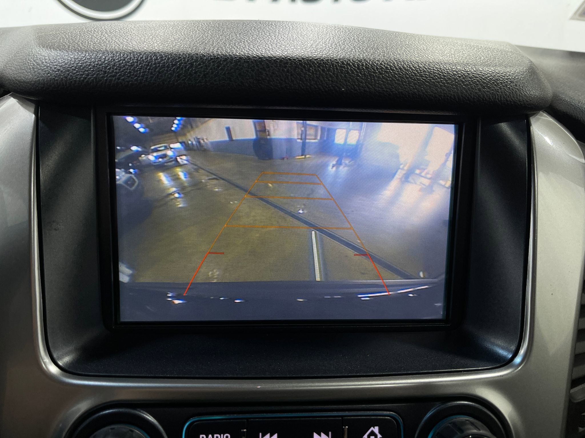 Used 2018 Chevrolet Tahoe Premier AWD/4WD image 11