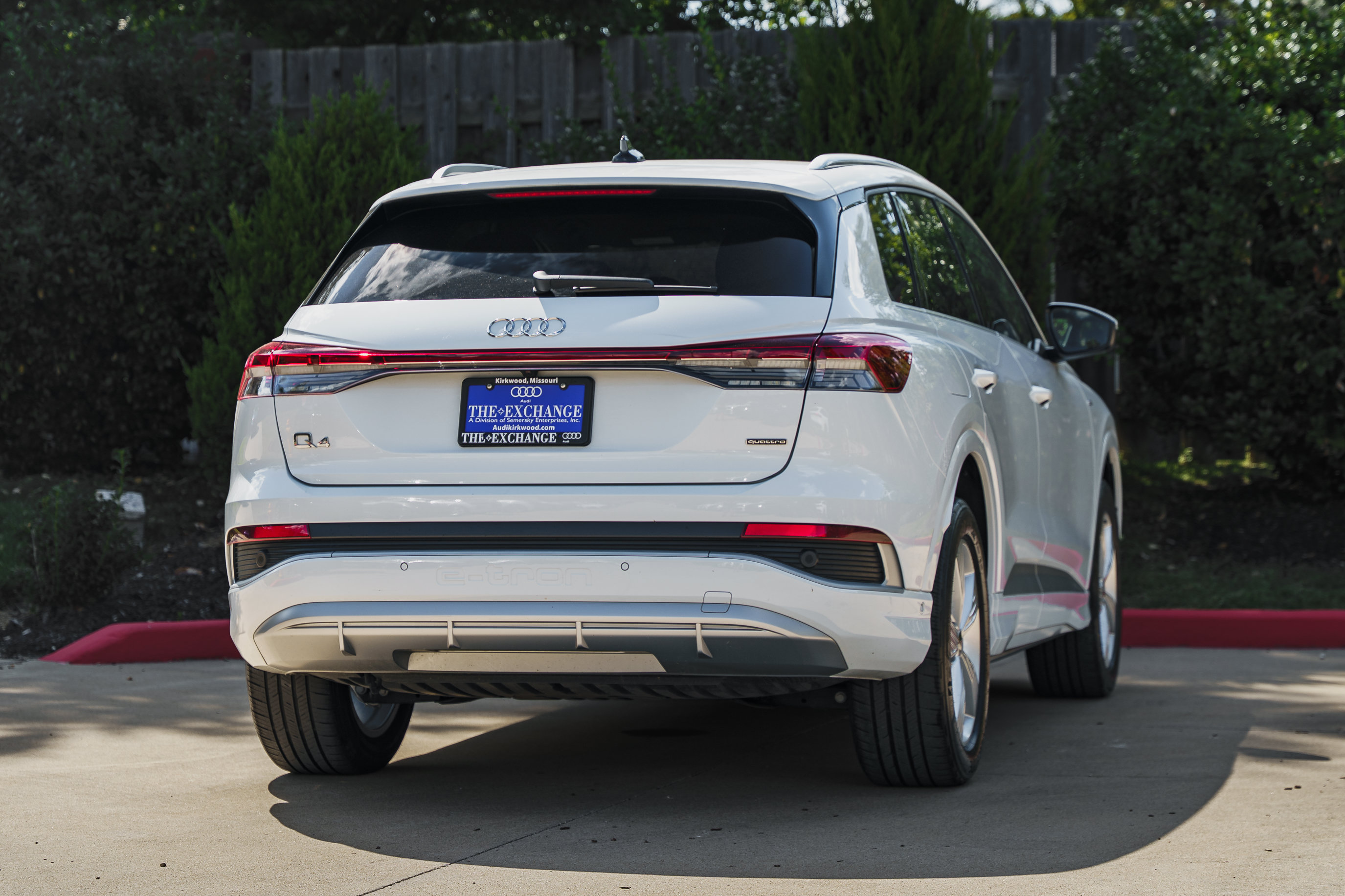 Used 2023 Audi Q4 e-tron Prestige AWD/4WD image 3