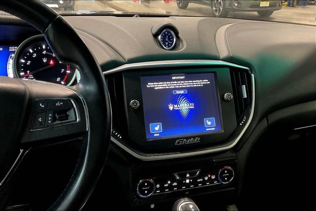Used 2014 Maserati Ghibli S Q4 AWD/4WD image 6