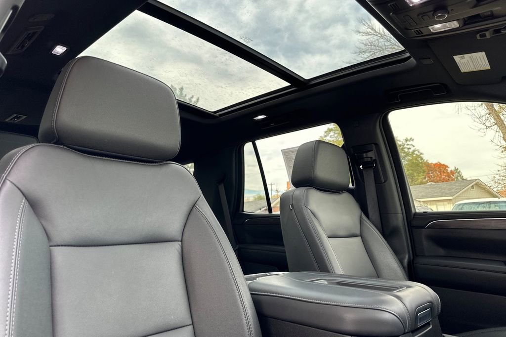 Used 2024 Chevrolet Tahoe Z71 image 19