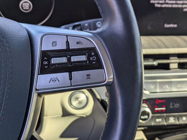 Used 2024 Kia Telluride SX image 13