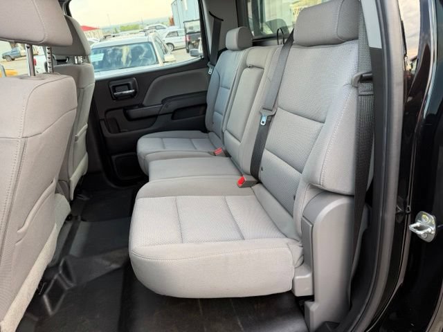 Used 2018 Chevrolet Silverado 3500 W/T AWD/4WD image 33