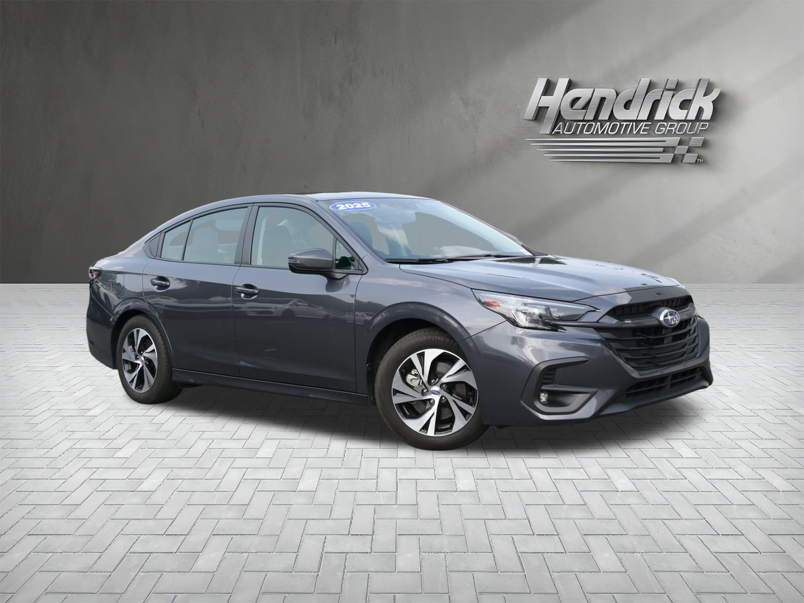 Used 2025 Subaru Legacy Premium AWD/4WD image 2