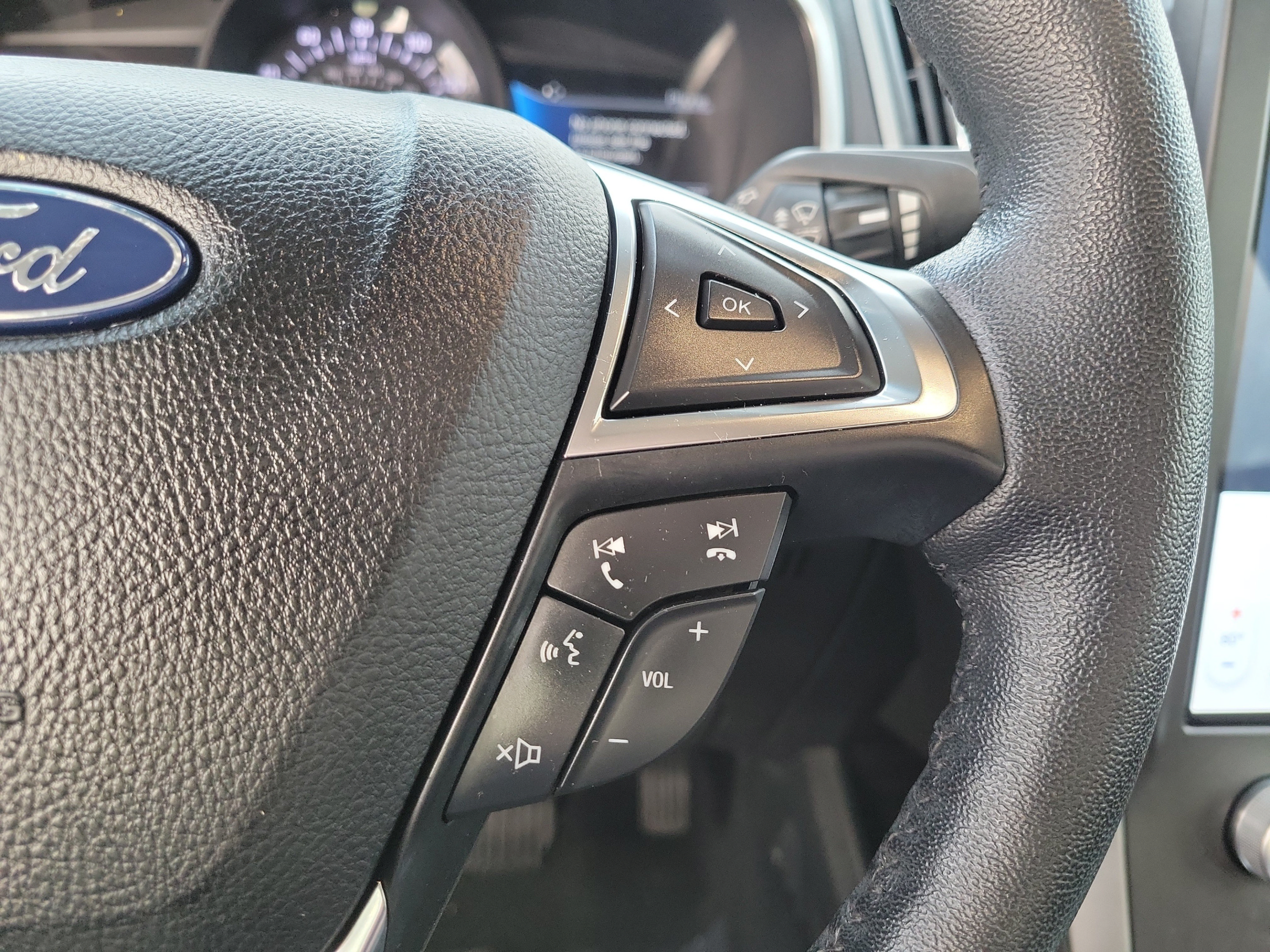 Used 2021 Ford Edge SEL w/ Convenience Package FWD image 25