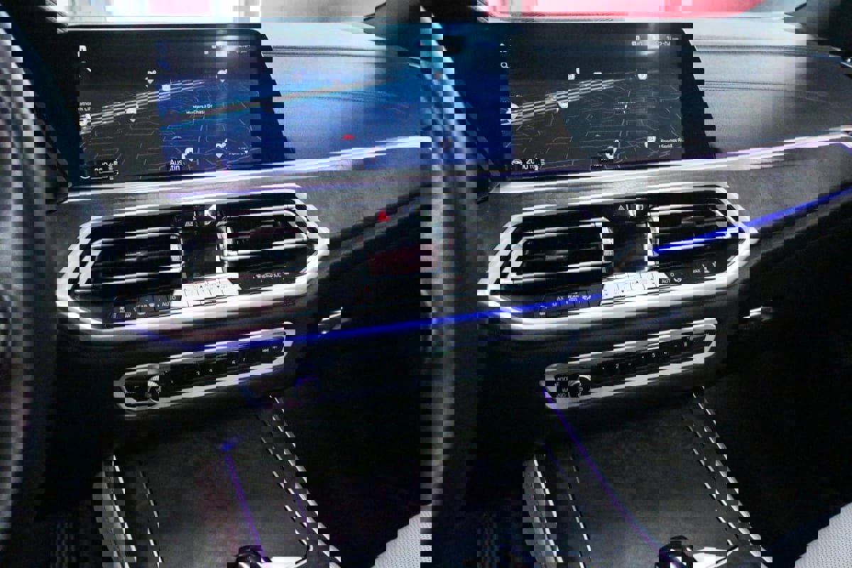 Used 2023 BMW X5 xDrive40i image 19