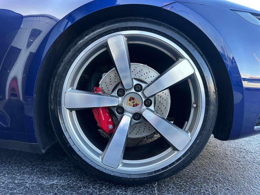 Used 2020 Porsche 911 Carrera 4S image 46