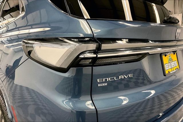 Used 2025 Buick Enclave Avenir w/ Super Cruise Package image 35