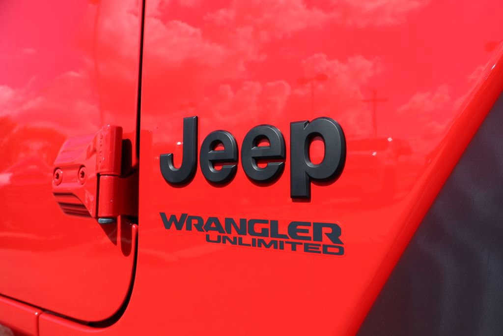 Used 2022 Jeep Wrangler Unlimited Sport image 2