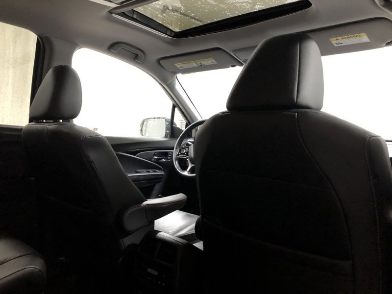 Used 2022 Honda Pilot Touring image 12