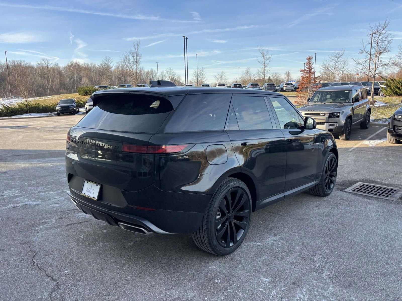 New 2026 Land Rover Range Rover Sport SE image 5