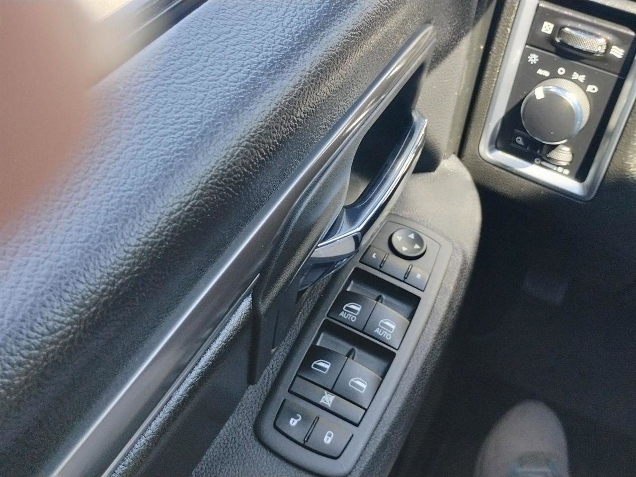 Used 2022 RAM 1500 Classic Warlock w/ Electronics Group AWD/4WD image 27