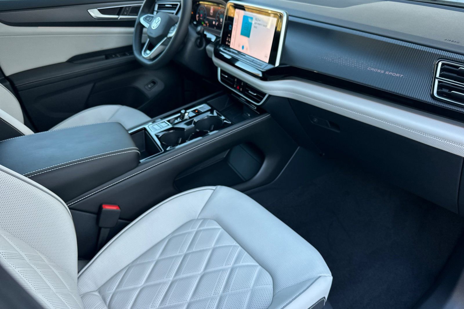 New 2026 Volkswagen Atlas Cross Sport SEL Premium R-Line image 14