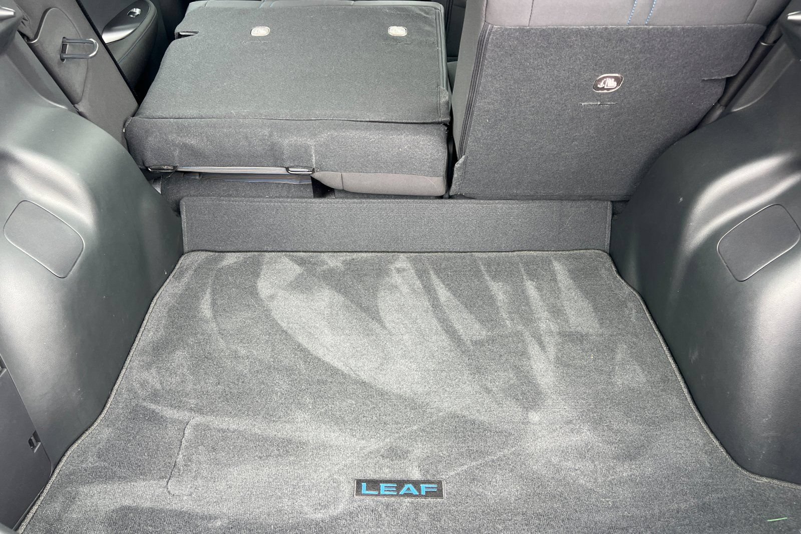 Certified 2025 Nissan Leaf S FWD image 17