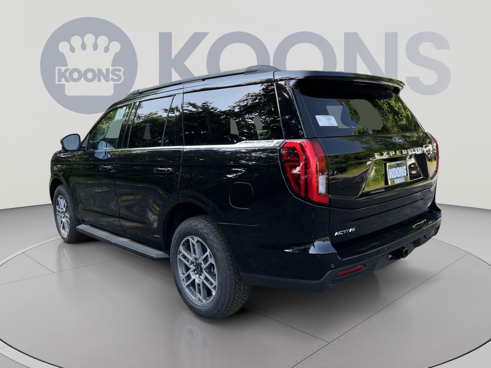 New 2026 Ford Expedition Active AWD/4WD image 8