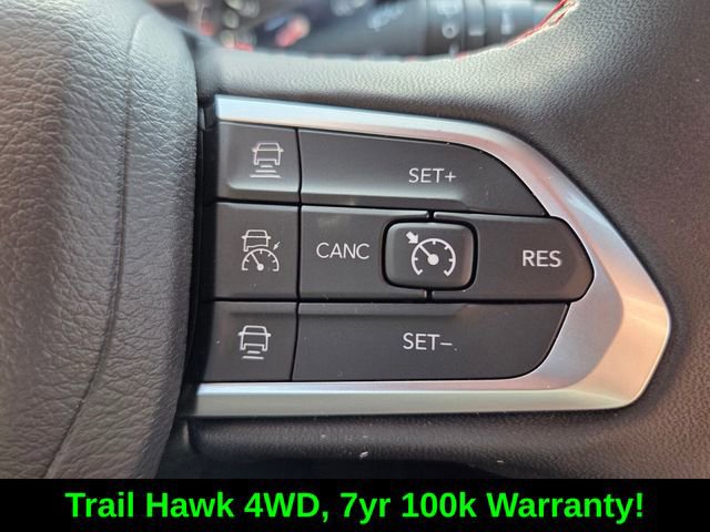 Certified 2025 Jeep Compass Trailhawk w/ Sun & Sound Group AWD/4WD image 27