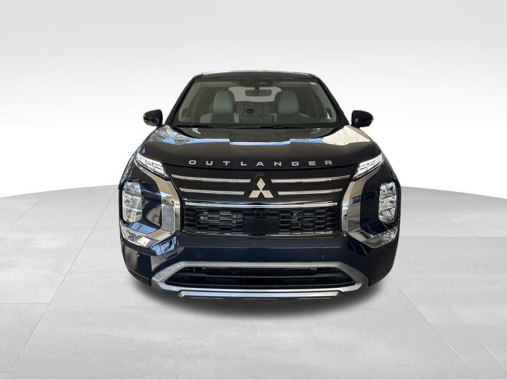 New 2026 Mitsubishi Outlander SE image 13