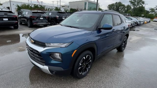 Used 2021 Chevrolet TrailBlazer LT w/ Convenience Package FWD image 6