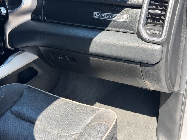 Used 2020 RAM 1500 Laramie AWD/4WD image 21