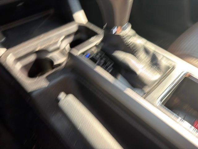 Used 2016 Toyota Tacoma Limited w/ Towing Package AWD/4WD image 11