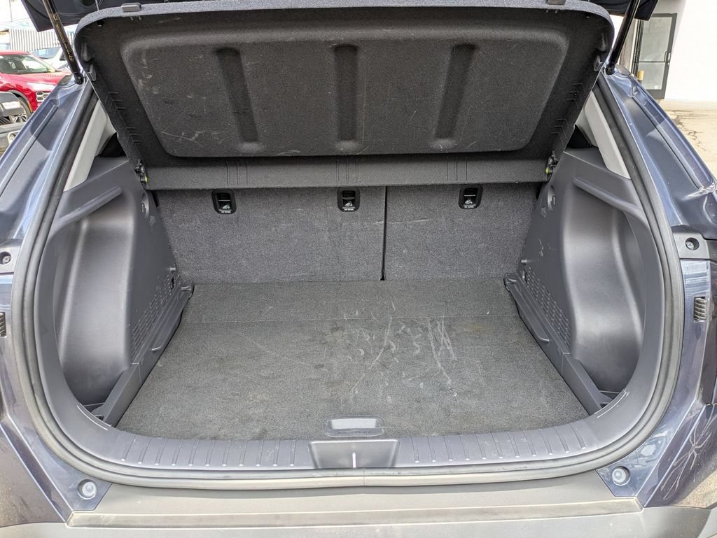 Used 2025 Hyundai Kona SEL FWD image 49