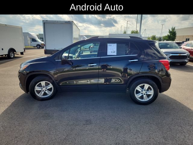Used 2019 Chevrolet Trax LT w/ LT Convenience Package FWD image 4