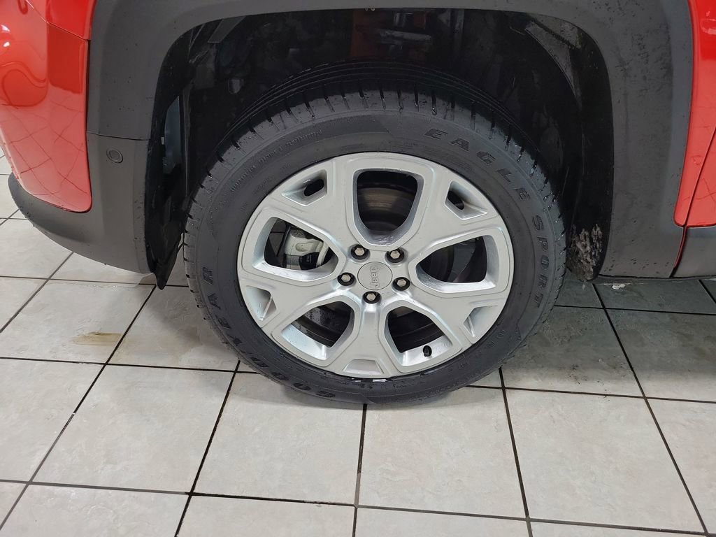 Used 2023 Jeep Renegade Limited w/ Limited Elite Group image 38