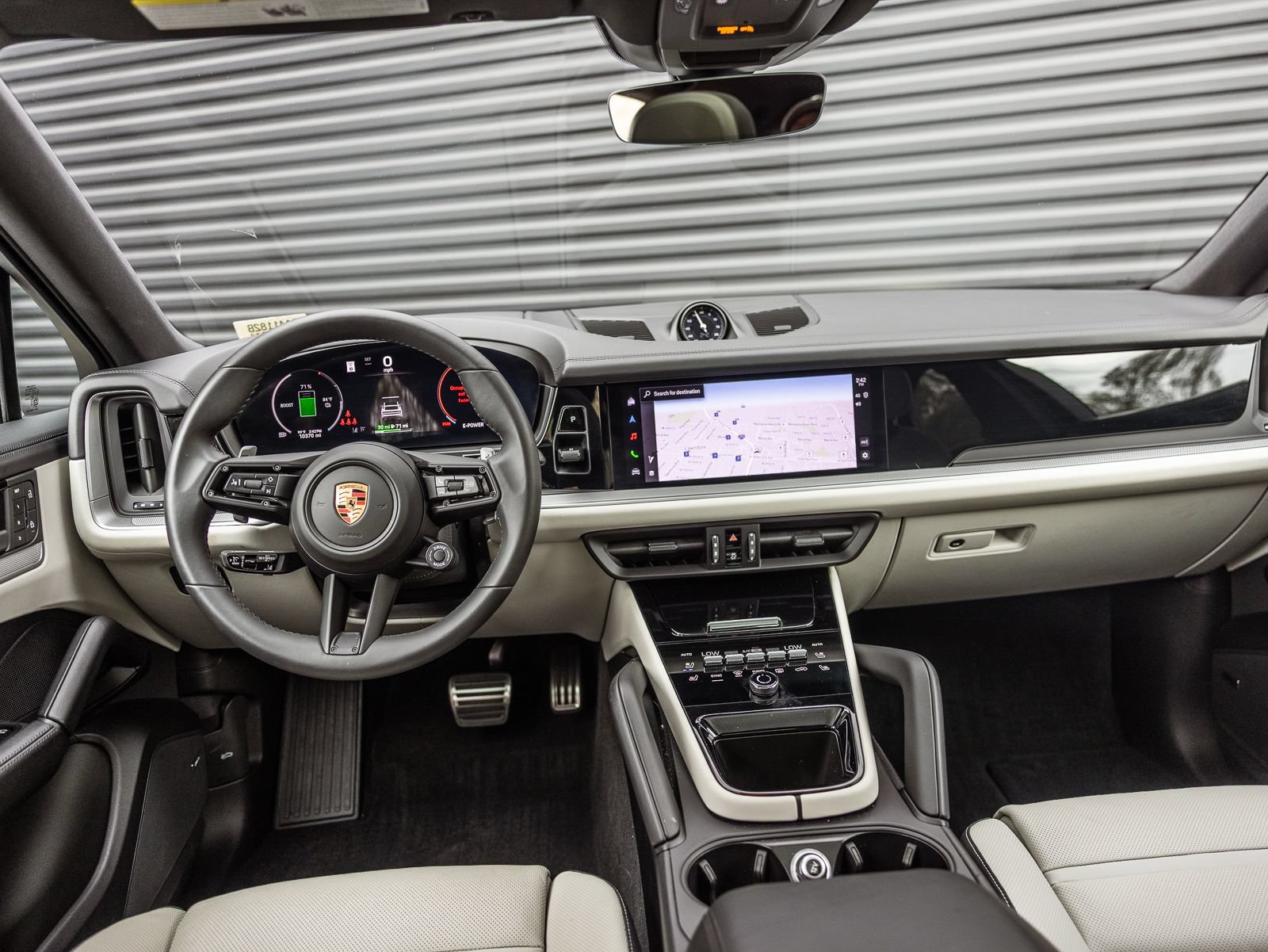 Certified 2025 Porsche Cayenne S AWD/4WD image 12