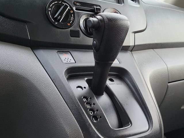 Used 2021 Nissan NV200 S FWD image 32