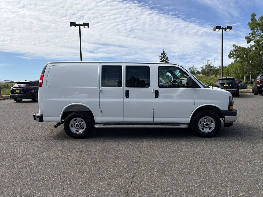 Certified 2025 GMC Savana 2500 w/ Driver Convenience Package RWD image 5