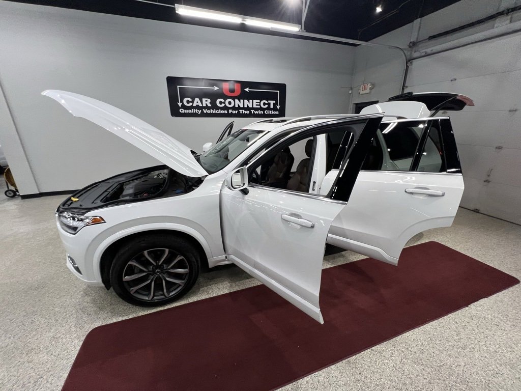 Used 2019 Volvo XC90 T6 Momentum w/ Protection Package image 41