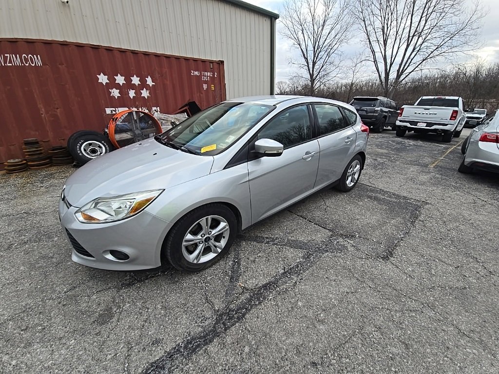 Used 2013 Ford Focus SE image 2