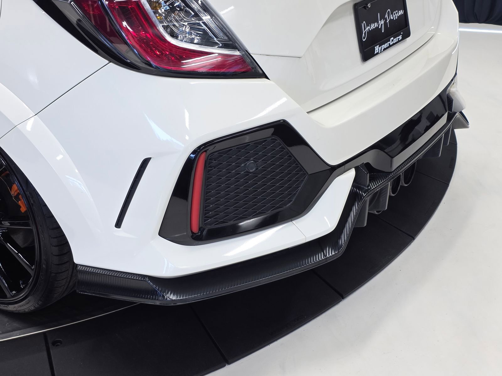Used 2018 Honda Civic Type R image 61