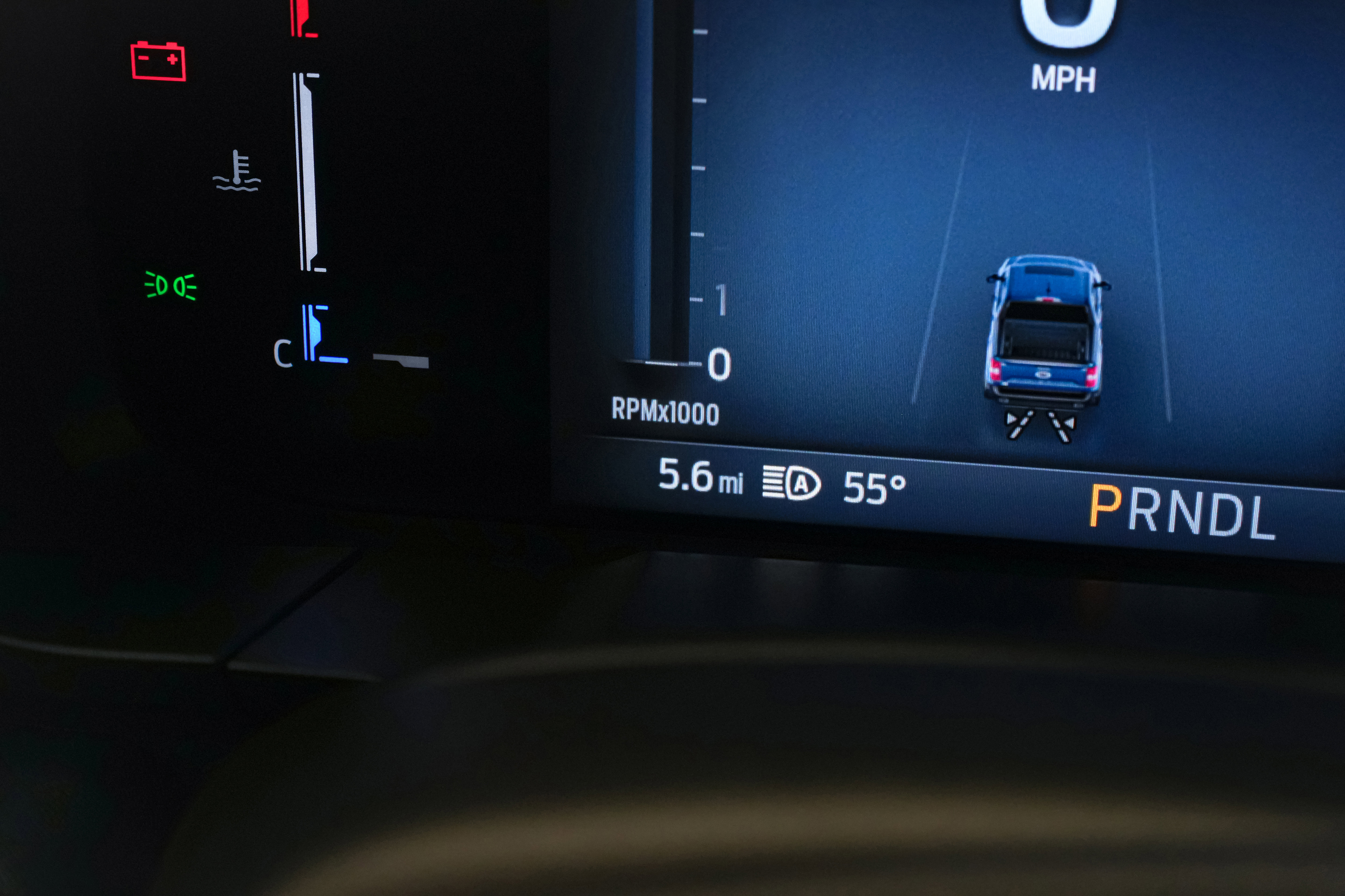 New 2026 Ford Maverick XL image 18