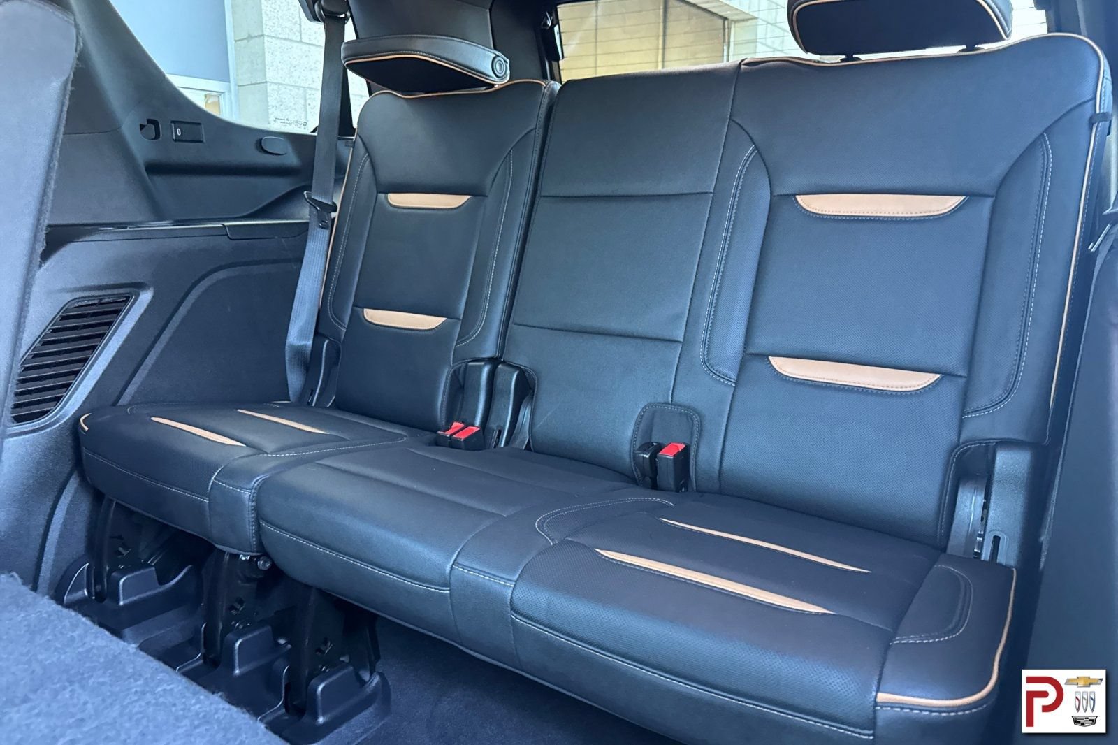 Certified 2022 GMC Yukon AT4 w/ Max Trailering Package AWD/4WD image 17